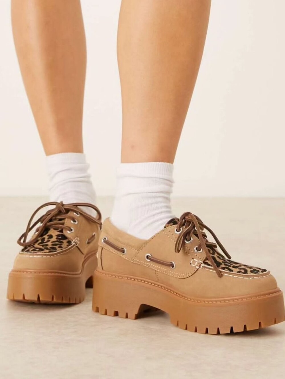 Timberland Tan Platform Lace-Up Boat Shoe Genuine Calf Hair NEW Womens